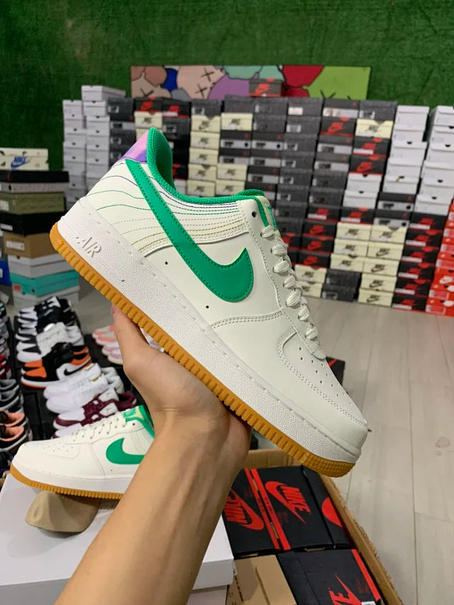 AF1