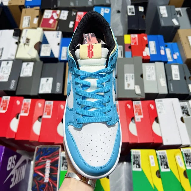 Dunk SP Blue And White