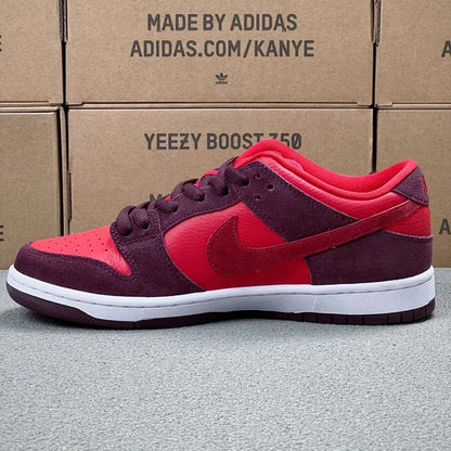 Dunk SP Cherry
