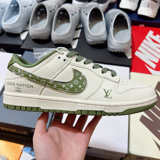 Dunk x LV
