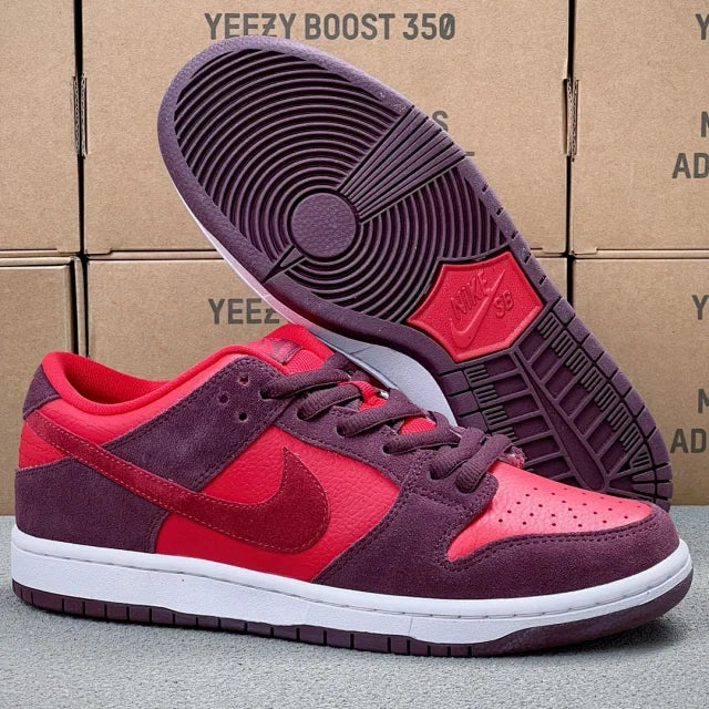 Dunk SP Cherry