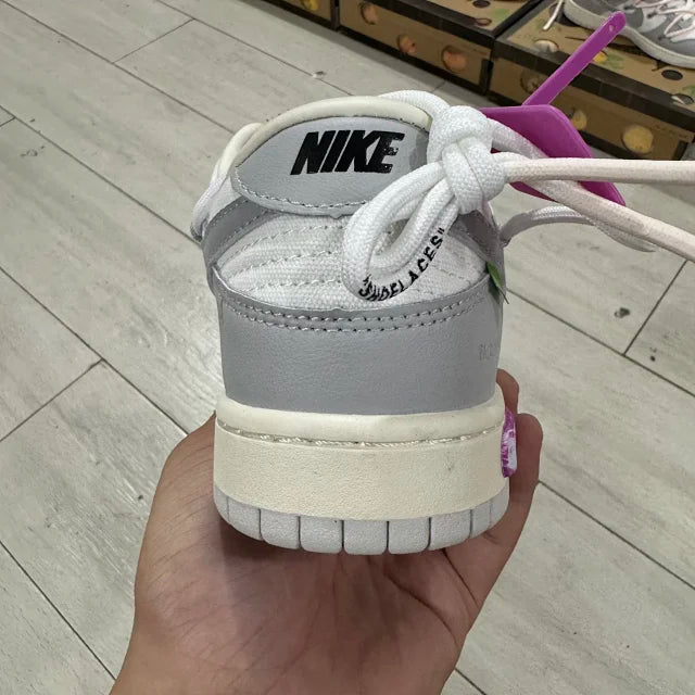 Dunk Low Off No.03