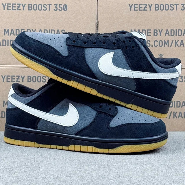 Dunk SB Black And White