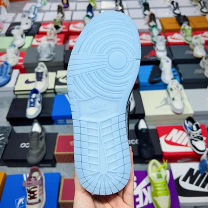 AJ1 Low Slip WMNS NRG Sea Glass