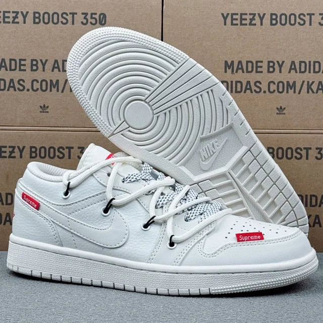 AJ1 Low x White Supreme
