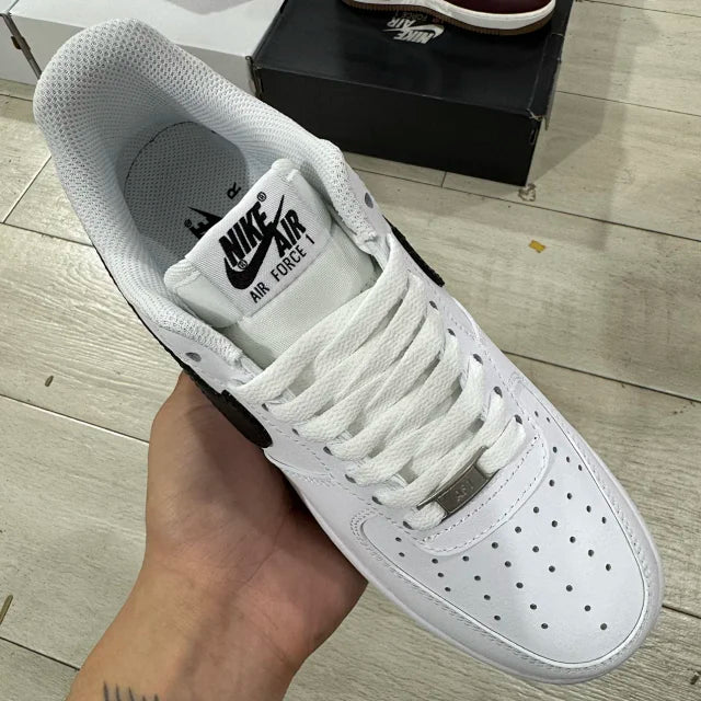 AF1 WHITE/BLACK