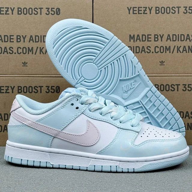 Dunk SP Blue Grey And White