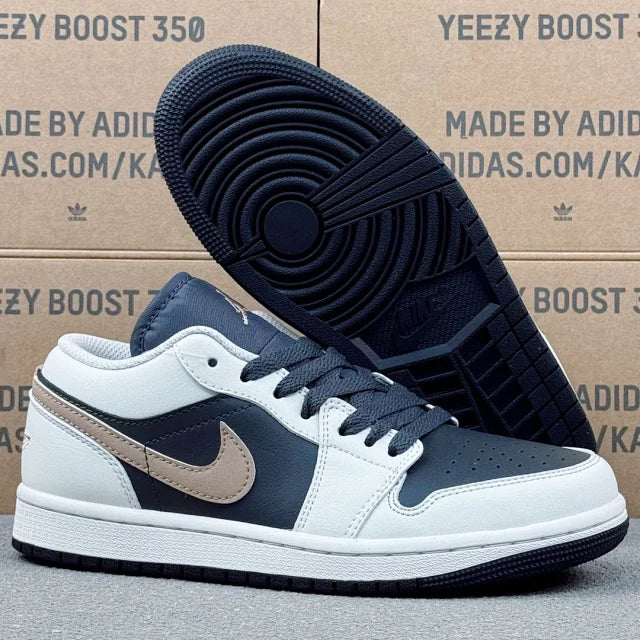 AJ1 Low Anthracite Hemp Sail