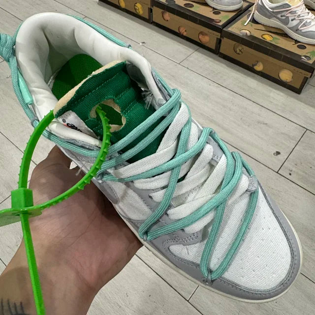 Dunk Low Off No.07
