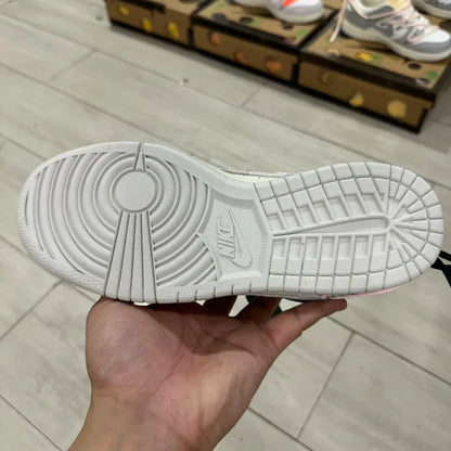 Dunk Low Off No.20