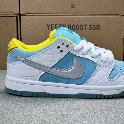 Dunk SB Lagoon Pulse