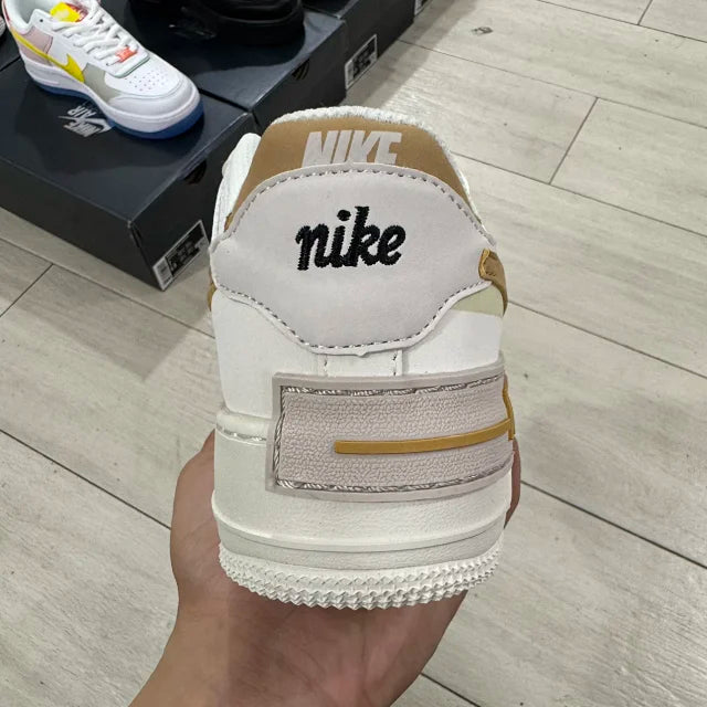 AF1 Shadow