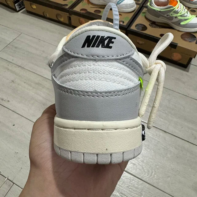 Dunk Low Off No.49
