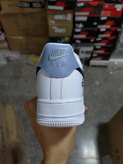 AF1