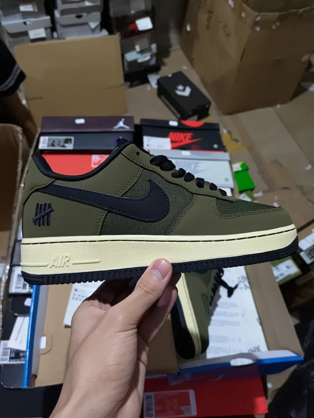 AF1